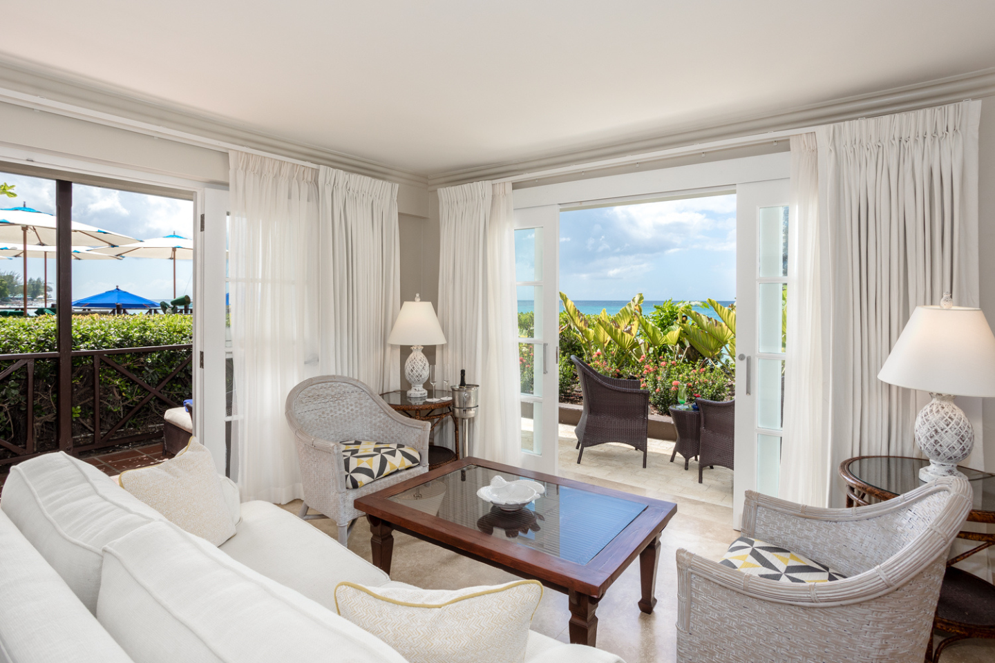 Oceanfront One Bedroom Suite